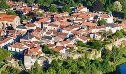 隆昌回乡建别墅为什么一定要选专业乡墅公司